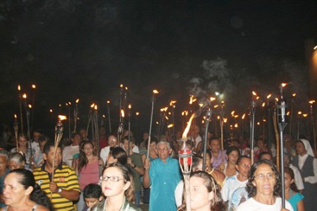 Paróquia de Nova Cruz realiza 2º Terço Luminoso